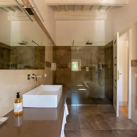 Lucarella With Pool, Air Con - Villa *