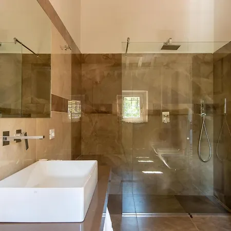 Villa Lucarella With Pool, Air Con - *